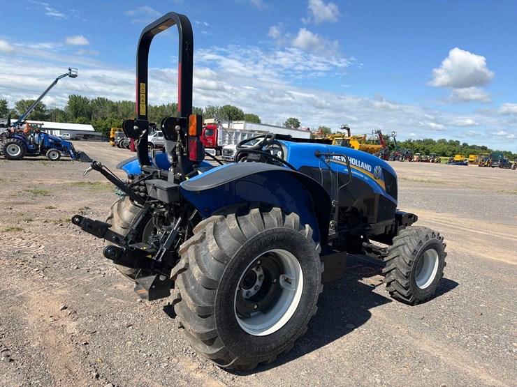 new-holland-workmaster-120-image-4