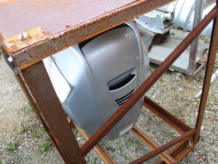 150-honda-vtec-4-stroke-outboard-boat-motor-image-3