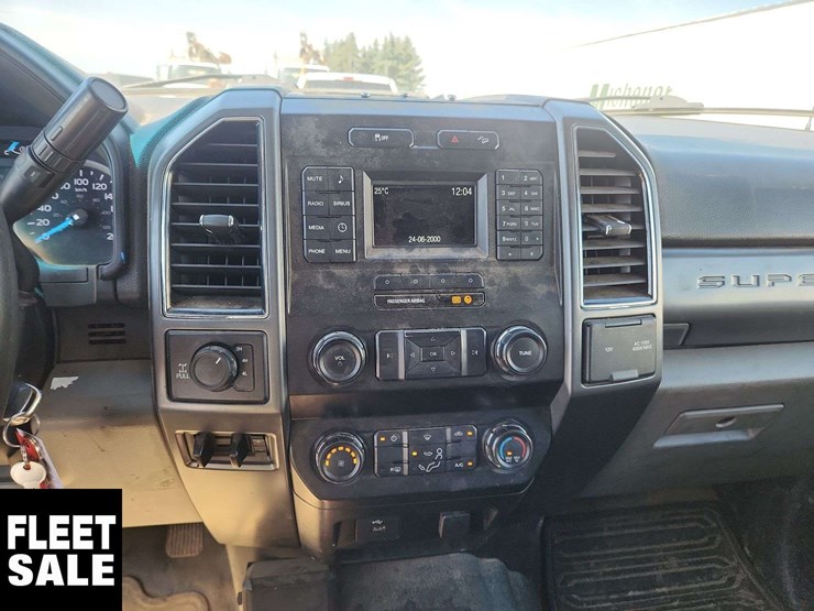 2019-ford-f350-image-18