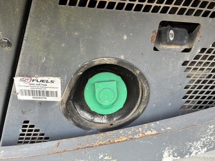 2019-takeuchi-tl10v2-image-13