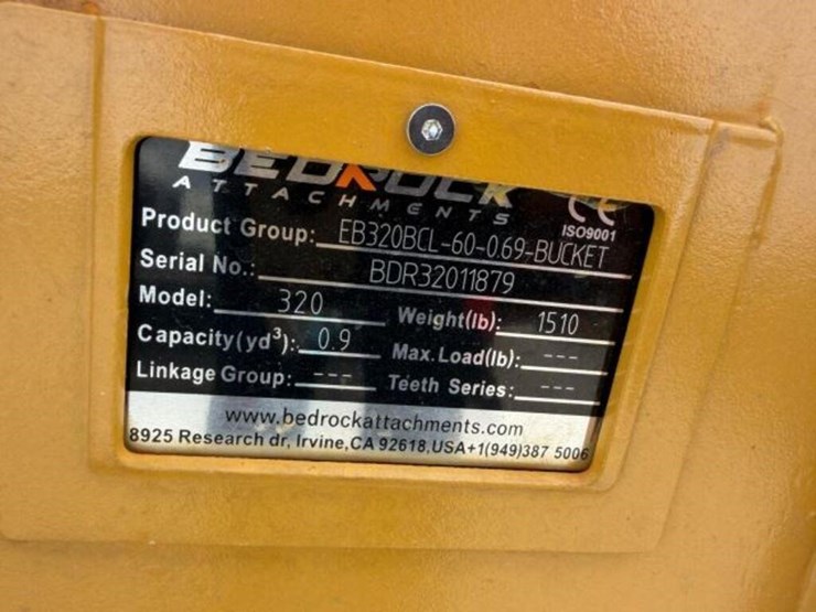 caterpillar-320-image-6