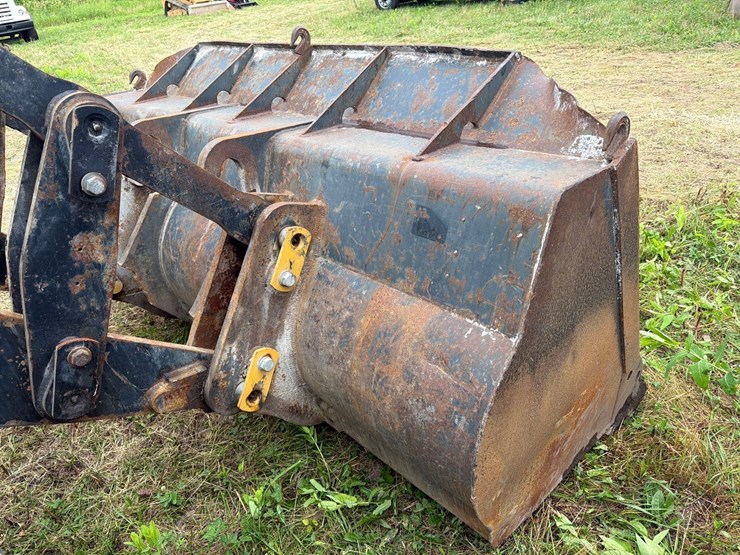caterpillar-it28-image-12