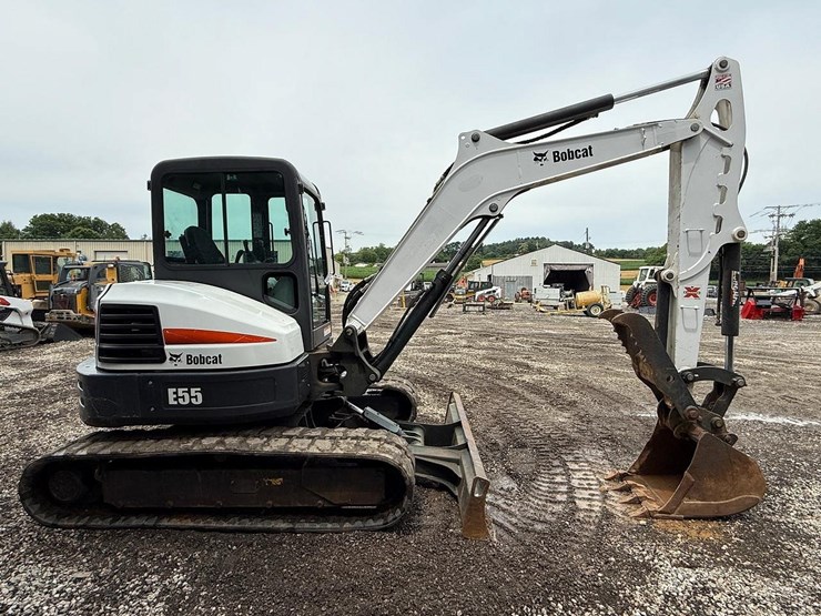 2019-bobcat-e55-image-5