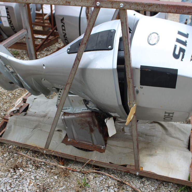 Honda 115 Outboard 4 Stroke Boat Motor