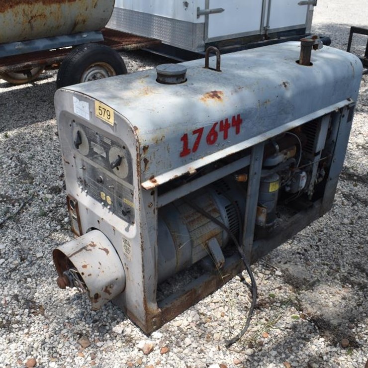 LINCOLN SA250 WELDER (NOT RUNNING) (SERIAL # A-302295)