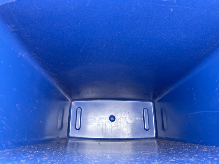 #3406-•-(2)-new-tough-guy-recycling-bins-image-8