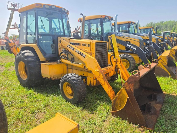 deere-410d-image-3