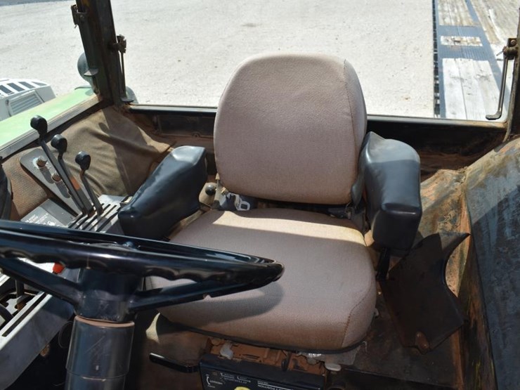 john-deere-4755-image-15