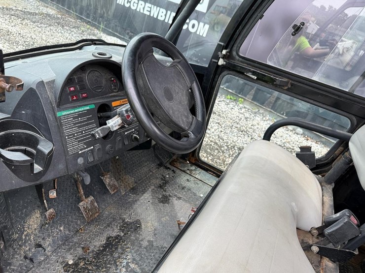 club-car-carryall-1700-image-24