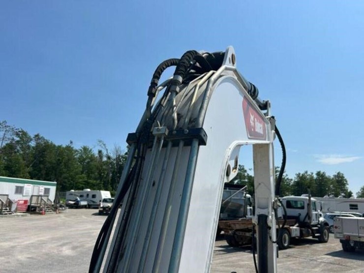 2022-bobcat-e88-image-44