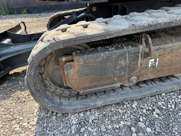 2021-bobcat-e35i-image-15
