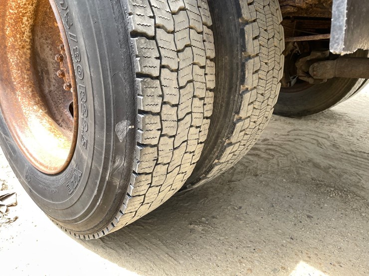 #204-•-1988-international-straight-truck-(has-wi-title)-image-116