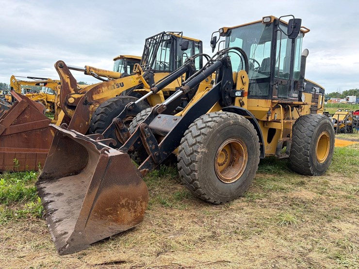 caterpillar-it28-image-3