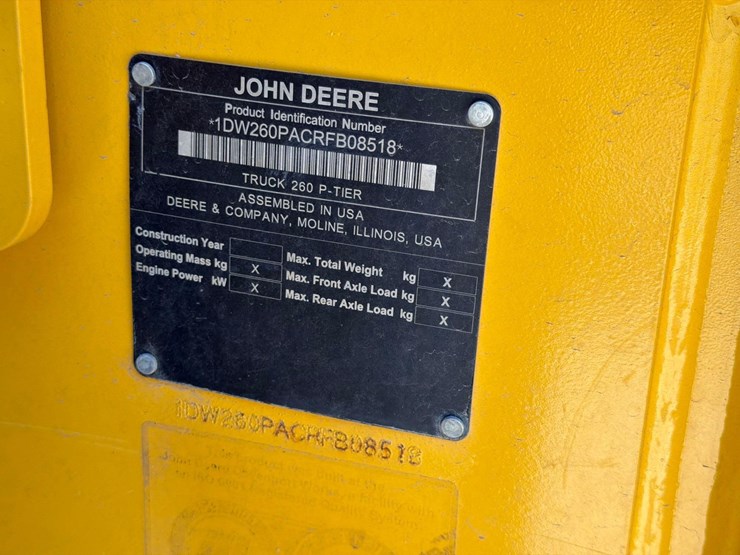 2024-deere-260p-image-11