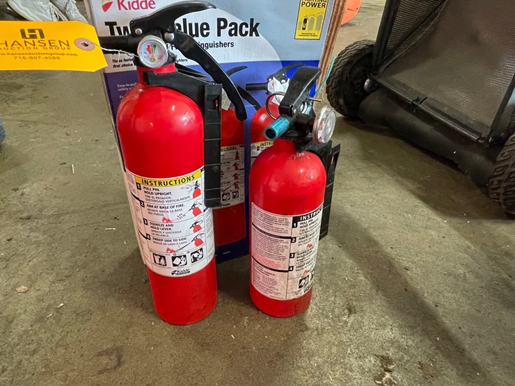 #7917-•-(2)-kiddie-abc-rated-fire-extinguishers-image-3