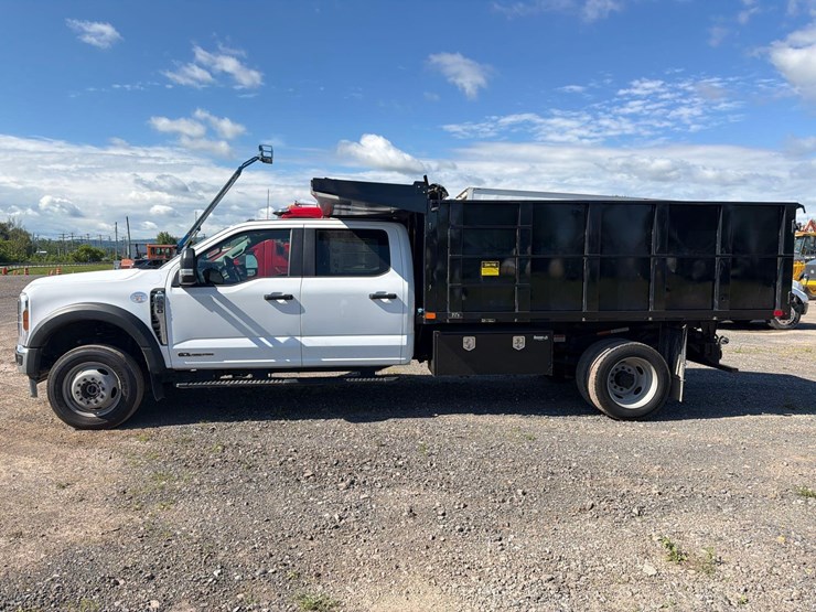 2024-ford-f550-image-1