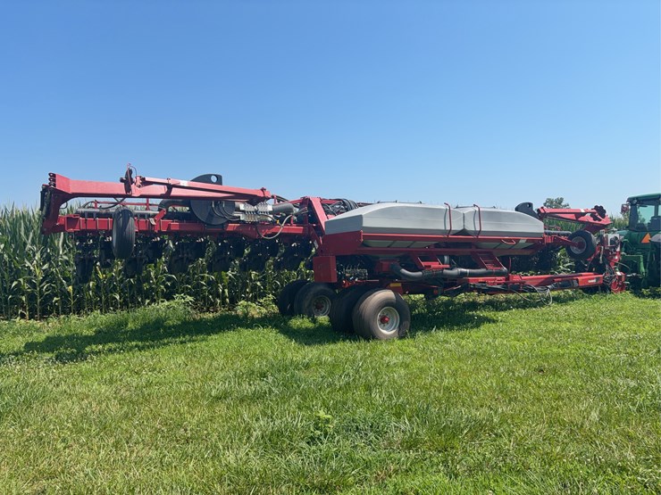 case-ih-1240-image-2