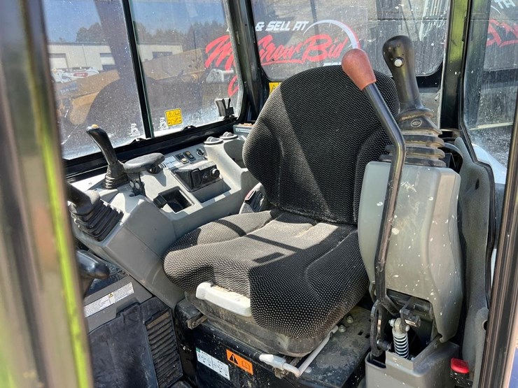 2021-bobcat-e50-image-21