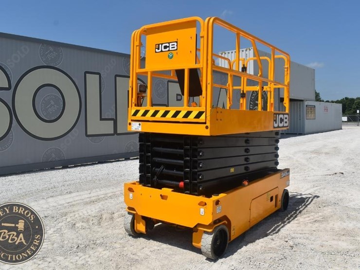 2023-jcb-s4550e-image-1