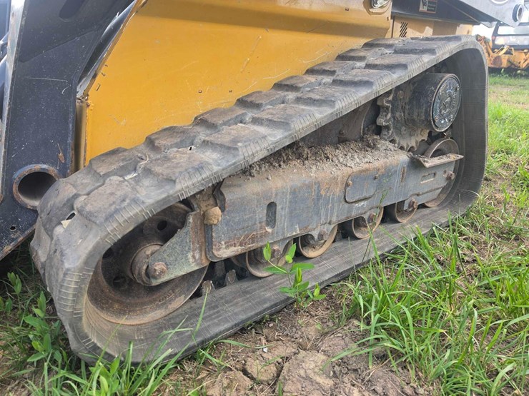 2022-deere-325g-image-8