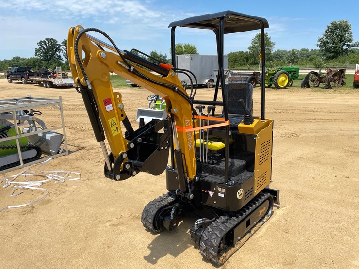 #123-•-new-atspower-rt15r-mini-excavator-image-1