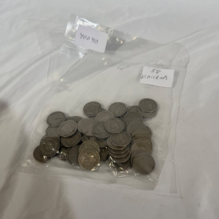 #40040 • (58) EARLY 1900'S V NICKELS