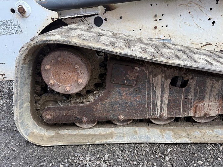 bobcat-864-image-14