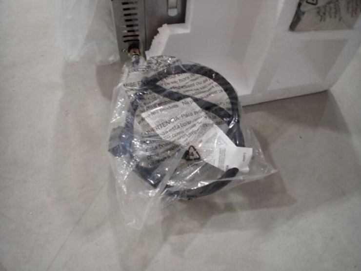 damaged-portable-pizza-oven-image-13
