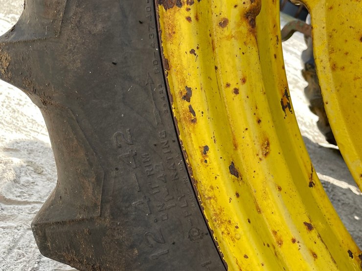 john-deere-2755-image-21