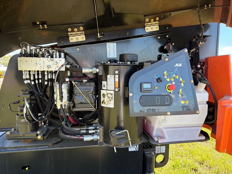 jlg-460sj-image-17