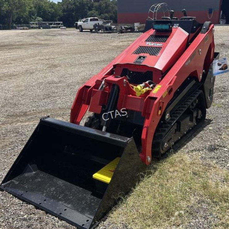 #52 • Mini Skid Steer Loader - FT-V1000 - Diesel