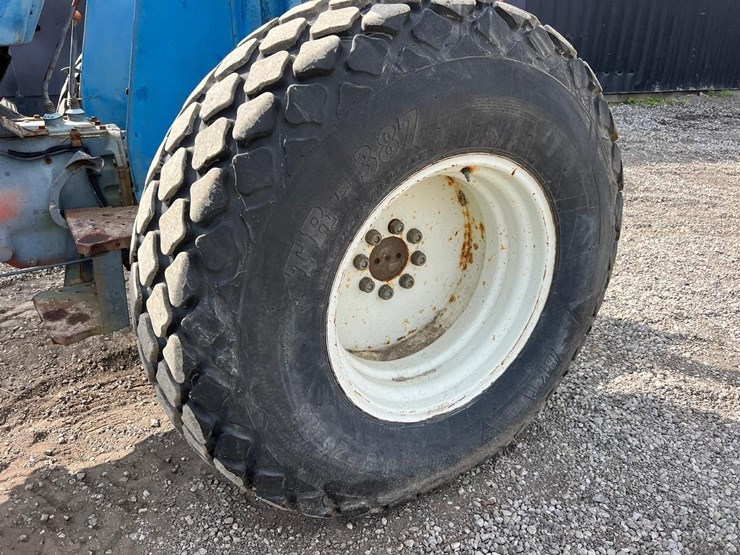 ford-7610-image-16