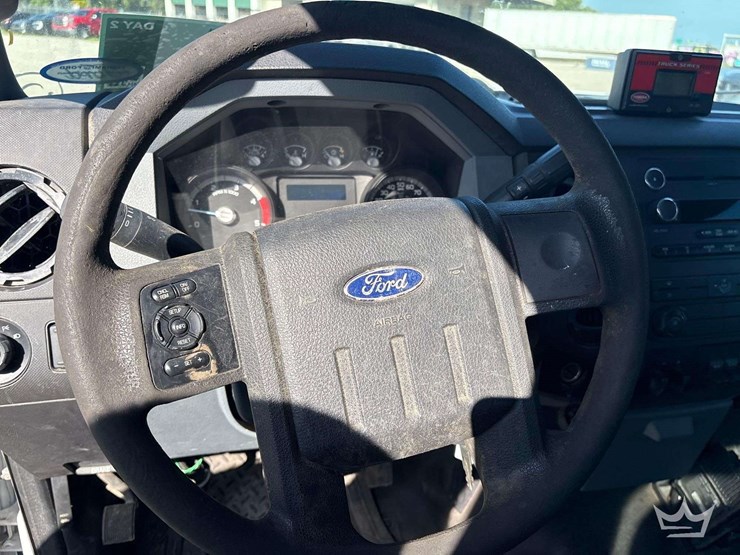 2015-ford-f450-image-26