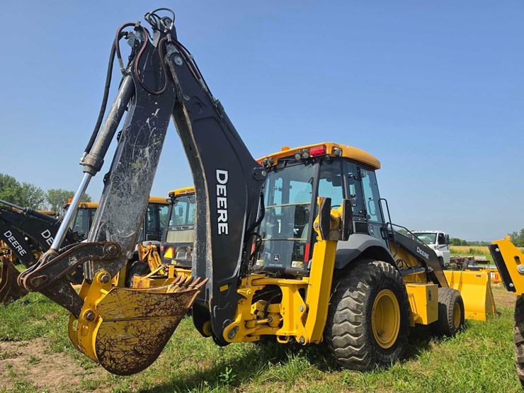2021-deere-710l-image-5