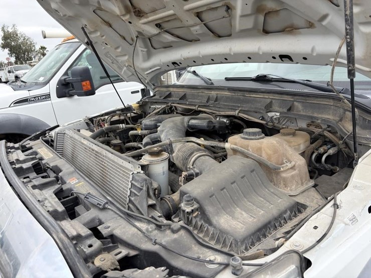 2012-ford-f450-xlt-image-7