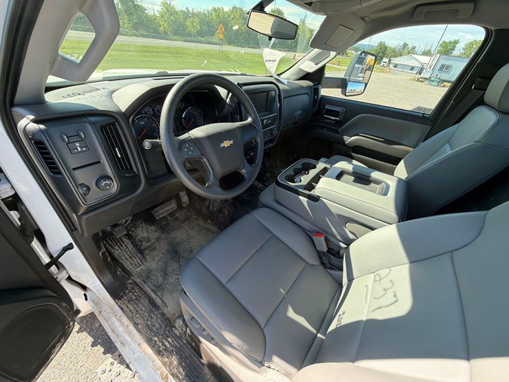 chevrolet-6500-image-14