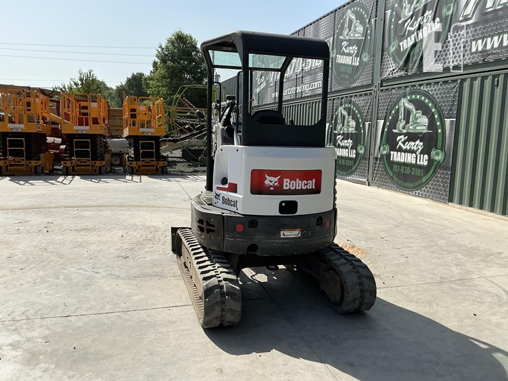 2015-bobcat-e26-image-3