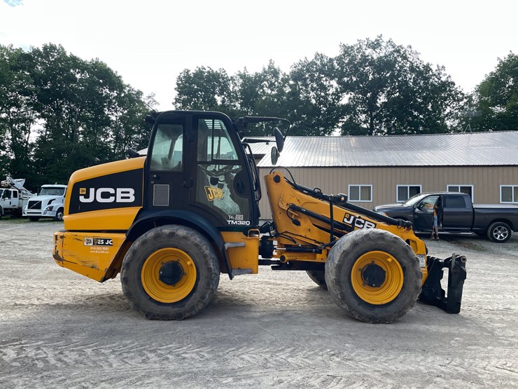 jcb-tm320-image-4