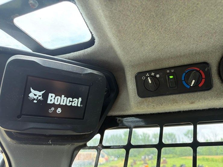 2022-bobcat-s66-image-22