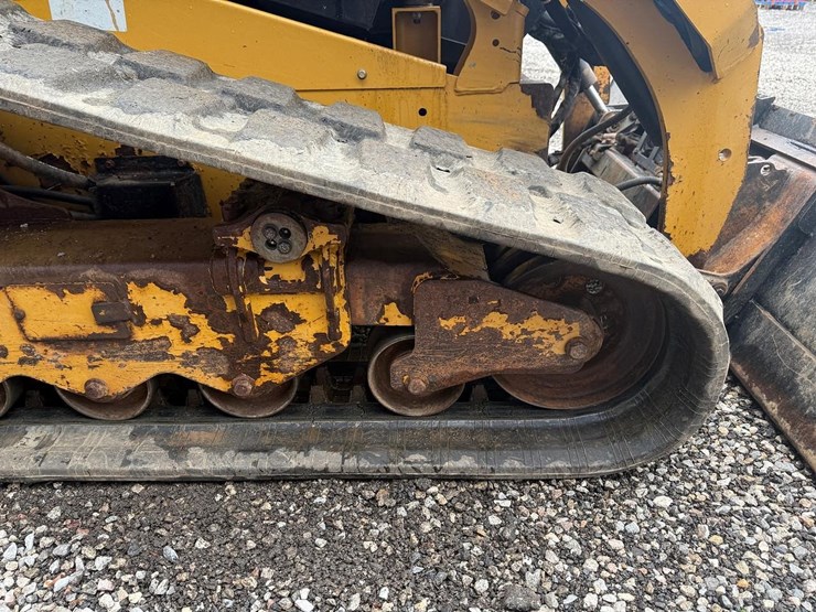 2018-caterpillar-299d2-image-14