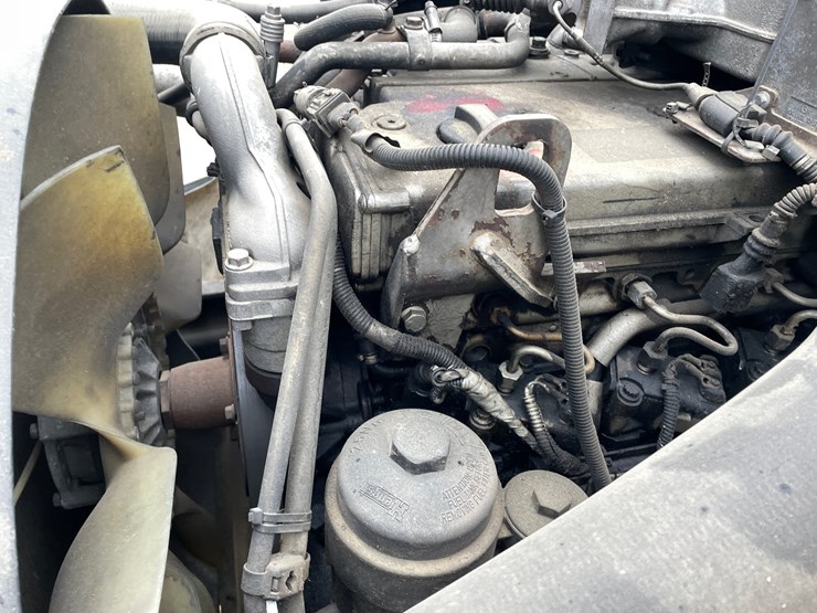 #100-•-2005-freightliner-corp-business-class-m2-straight-truck-(has-wi-title)-image-98