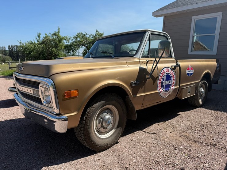 1969-chevrolet-c20-image-1