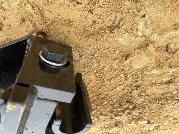 #2072-•-new-quick-hitch-attachment-image-5