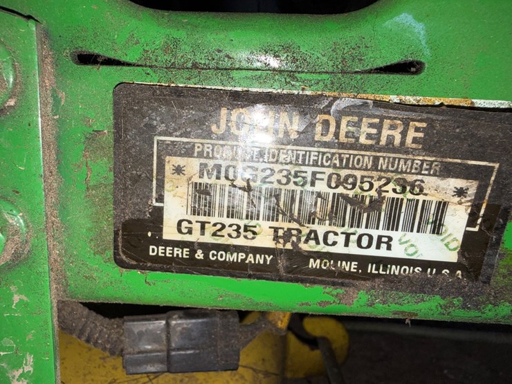 john-deere-235-image-8