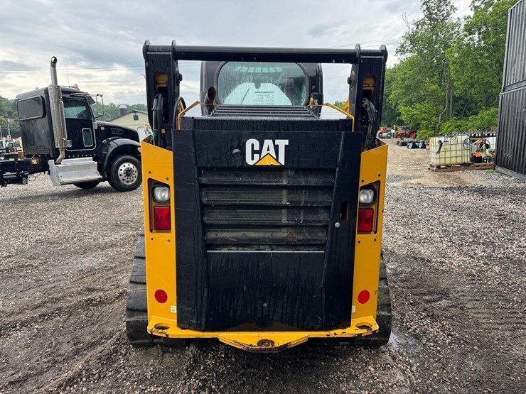 2015-caterpillar-259d-image-5