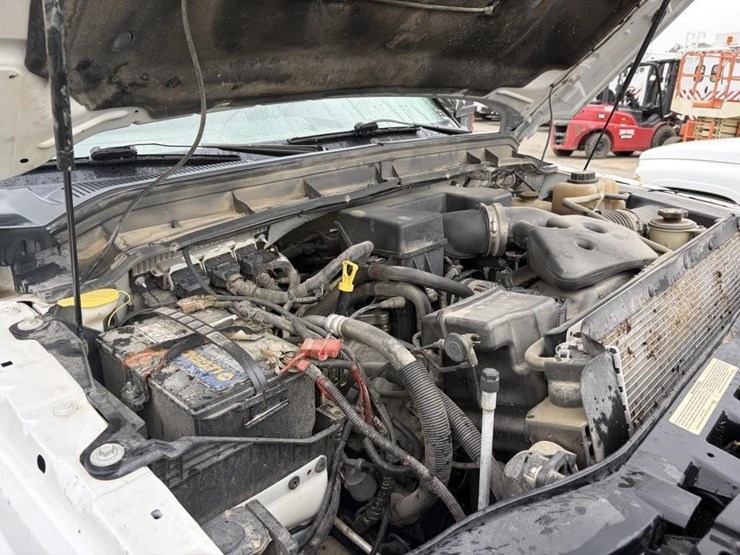2011-ford-f350-image-8