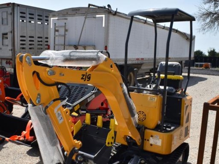 zj-12-mini-excavator-image-1