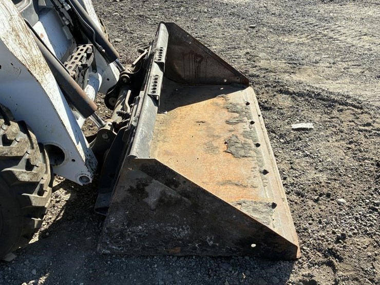 2021-bobcat-s740-image-6