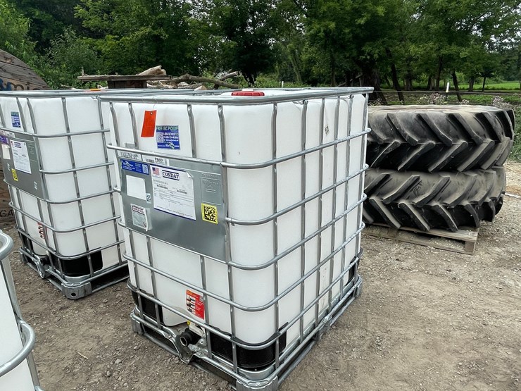 #8324-•-poly-caged-ibc-tote-image-1