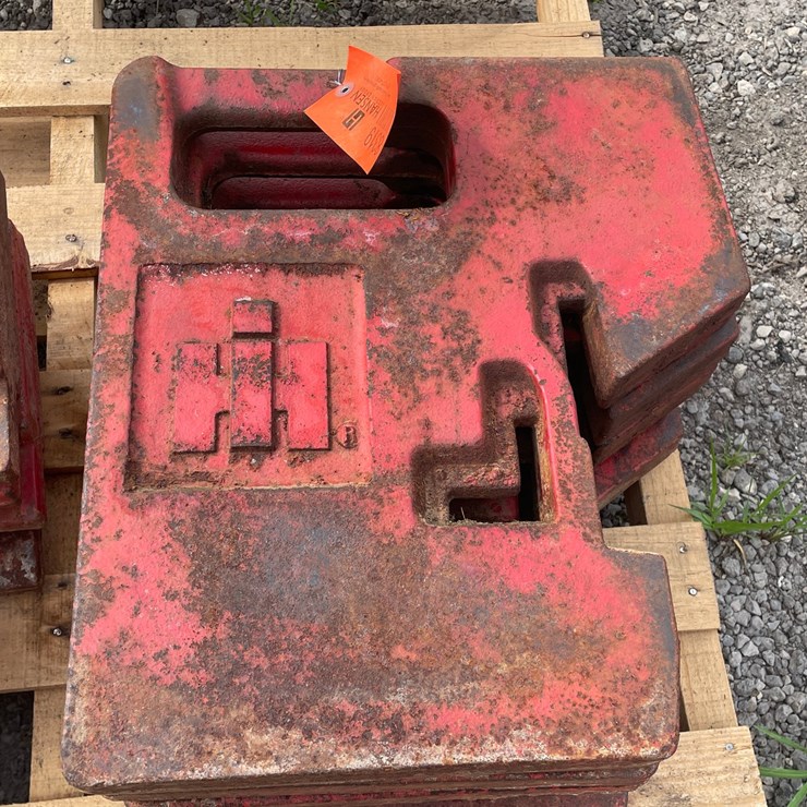 #8319 • (5) IH Suitcase Weights